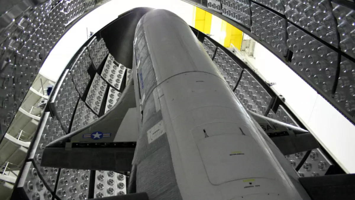 X-37B: Tajemniczy bezzałogowy wahadłowiec