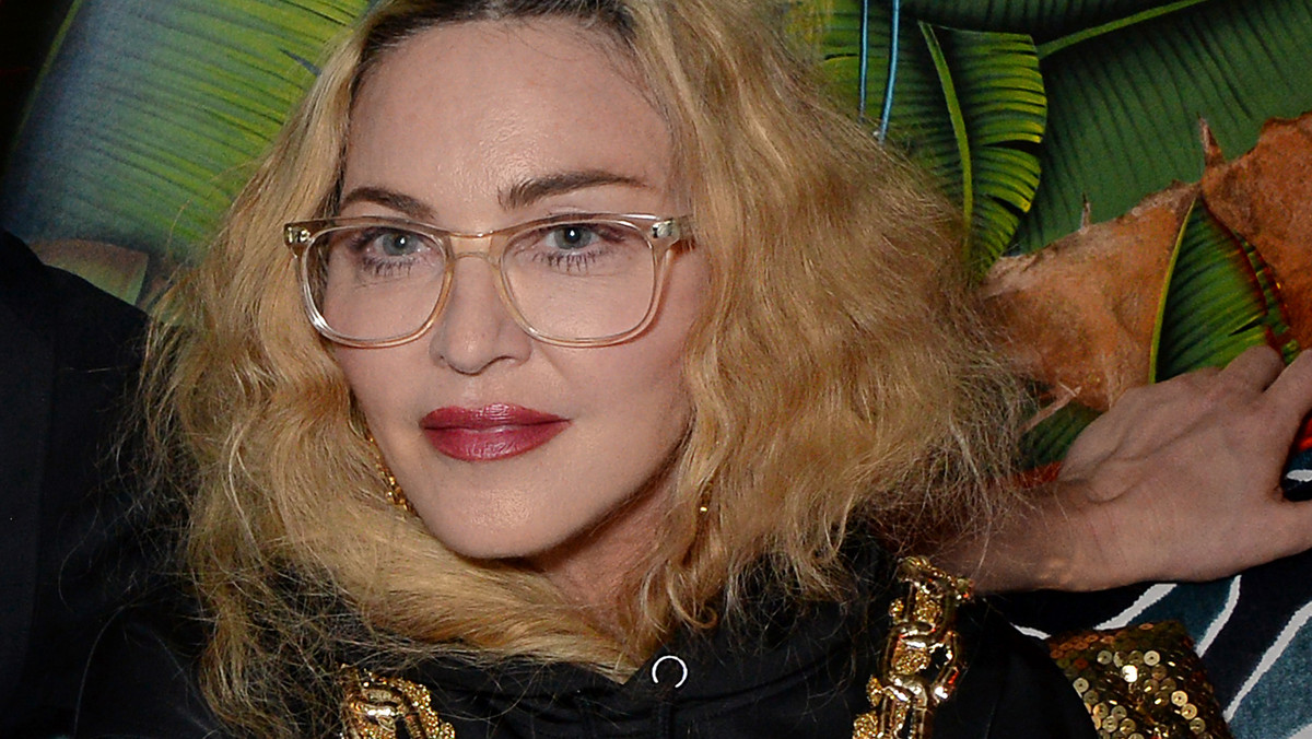 Madonna pokazała twarz po operacjach plastycznych. Fani w szoku
