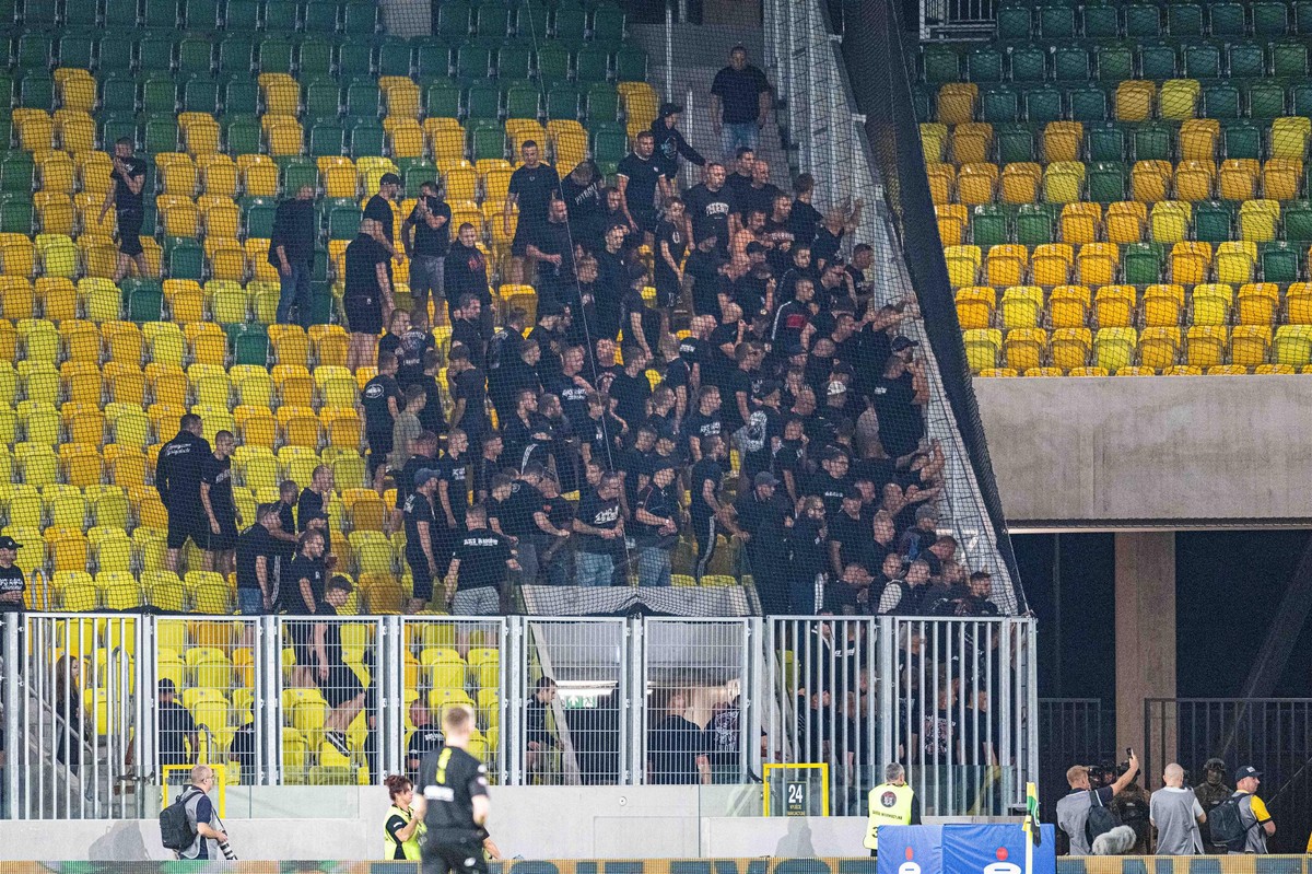 Kibice poszkodowani przez gaz. Klub zażądał wyjaśnień od ochroniarzy