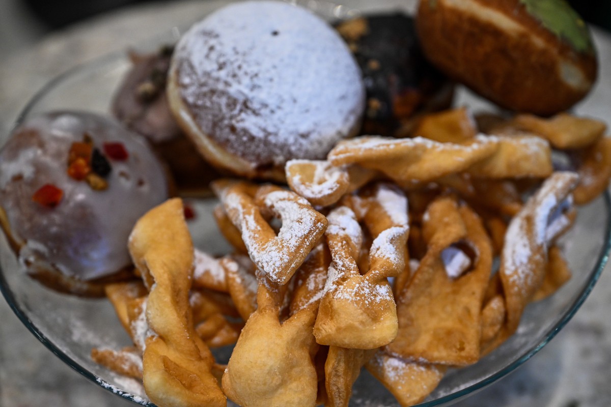 Sprzedaż słodkości w Tłusty Czwartek