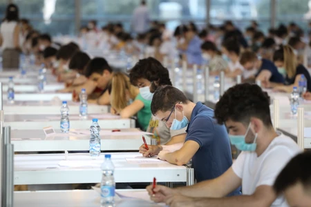 Studenti prijemni ispit Foto Mitar Mitrovic (10)