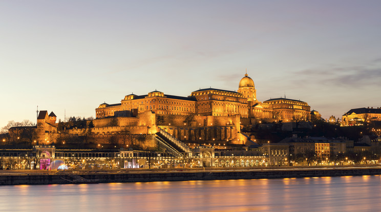A brit turisztikai felmérés szerint nemcsak gyönyörű a budapesti panoráma, de megfizethetőek az árak is. /Fotó: Getty Images