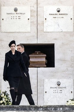 Bond na pogrzebie, czyli najnowsze ZDJĘCIA z planu "Spectre"