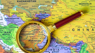 eskalacja na granicy afganistanu i pakistanu. wzajemne ataki i rosnące