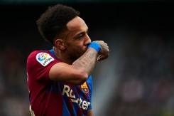 Aubameyang i jego żona pobici i okradzeni we własnym domu