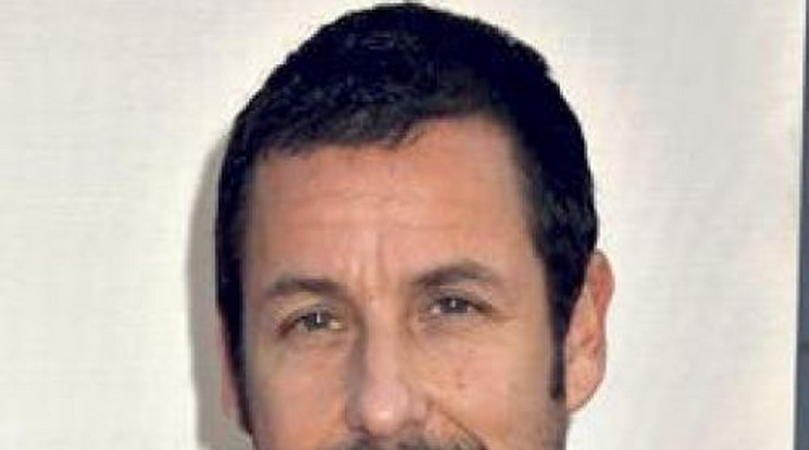 Beteg kisfiút lepett meg Adam Sandler