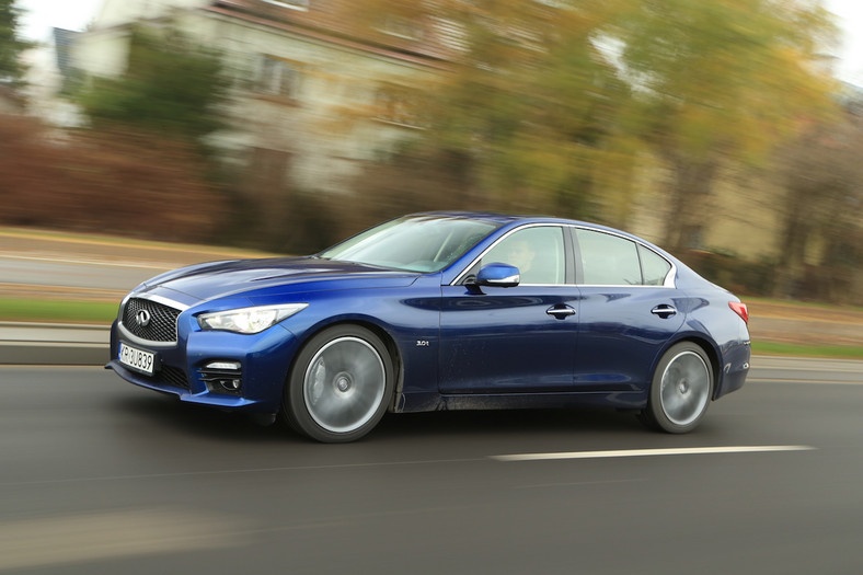 Infiniti Q50 3.0 T