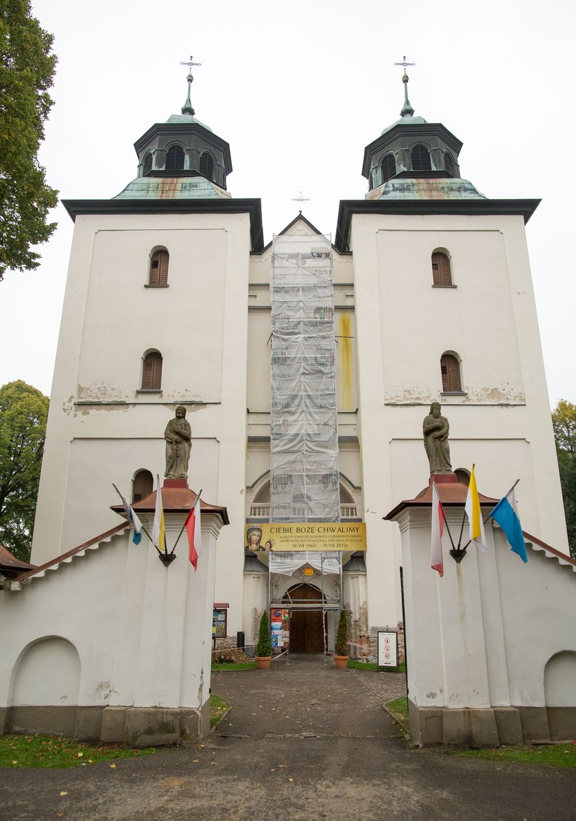 Nowa ozdoba obrazu Matki Boskiej w Rychwałdzie