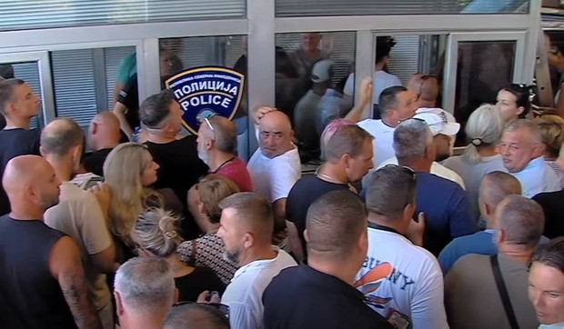 Srbi zarobljeni na granici Severne Makedonije zbog kazni
