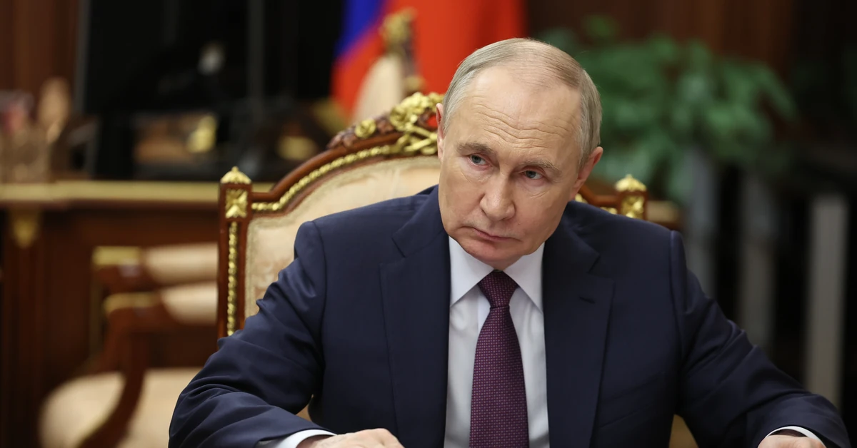 Shock and fury in the Kremlin. They are pushing Putin into full   war