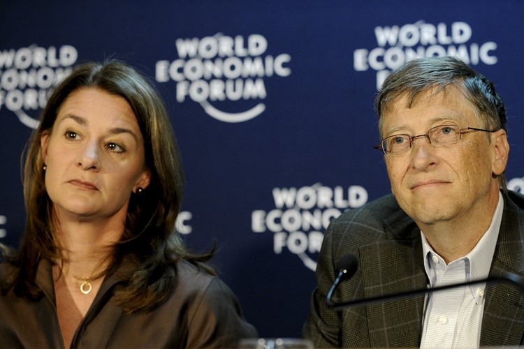 <b>5. Bill i Melinda Gates</b>, twórcy Fundacji Billa i Melindy Gates<br>
Melinda na liście znalazła się za wiarę w prawo kobiet do dokonywania samodzielnych wyborów.<br>
Bill znalazł się na liście za wiarę, że wszystko można ulepszyć.