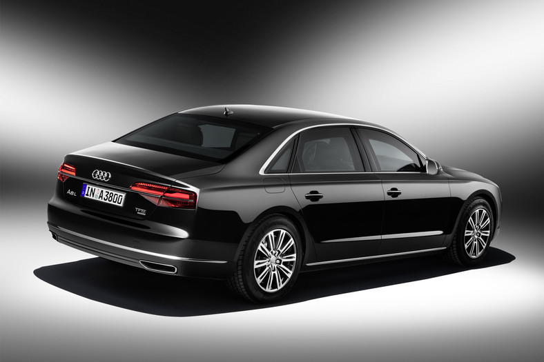 Audi A8 L Security