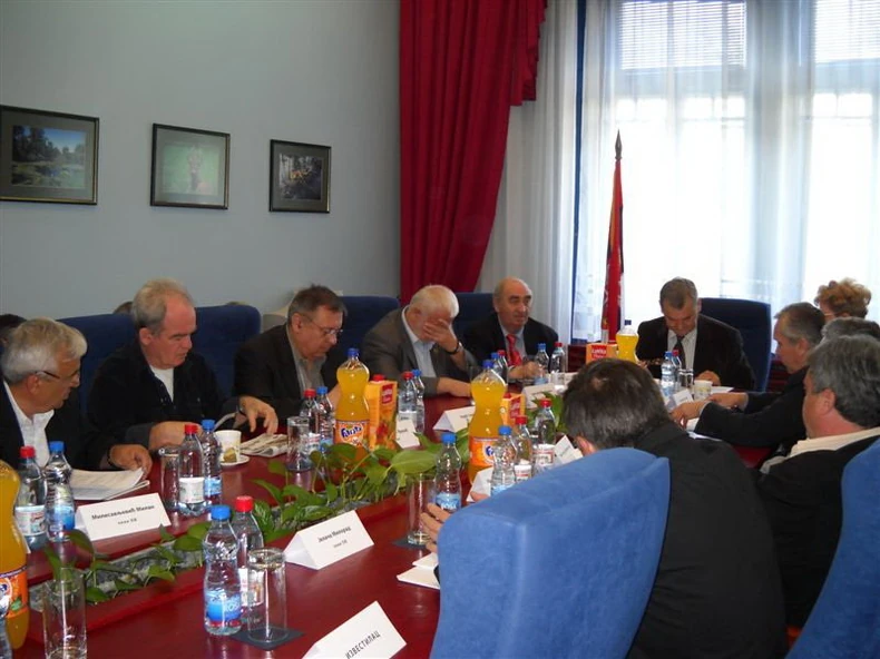 103889_vojrasipnici04opstinsko-veceap