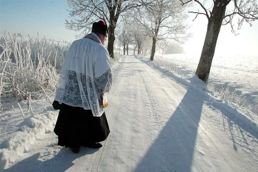 Ile dać księdzu po kolędzie?