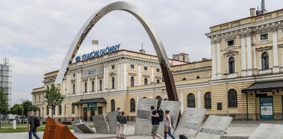 Pomnik Kuklińskiego podzielił Kraków