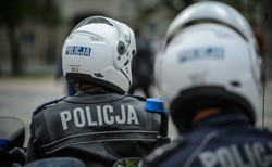 Wypadek w kolumnie policyjnych motocykli. "Efekt domina"