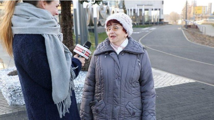 Czy Polacy przyjmują księdza po kolędzie? Ile pieniędzy dają?