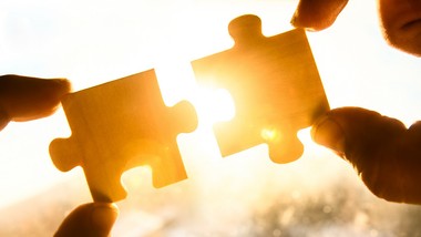 przyjaźń na odległość. kilka sprawdzonych sposobów, jak utrzymać blisk