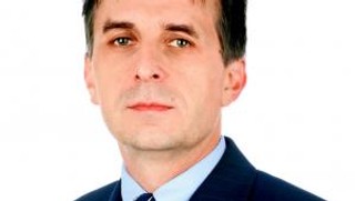 Nie ma litości dla (starszych) nauczycieli