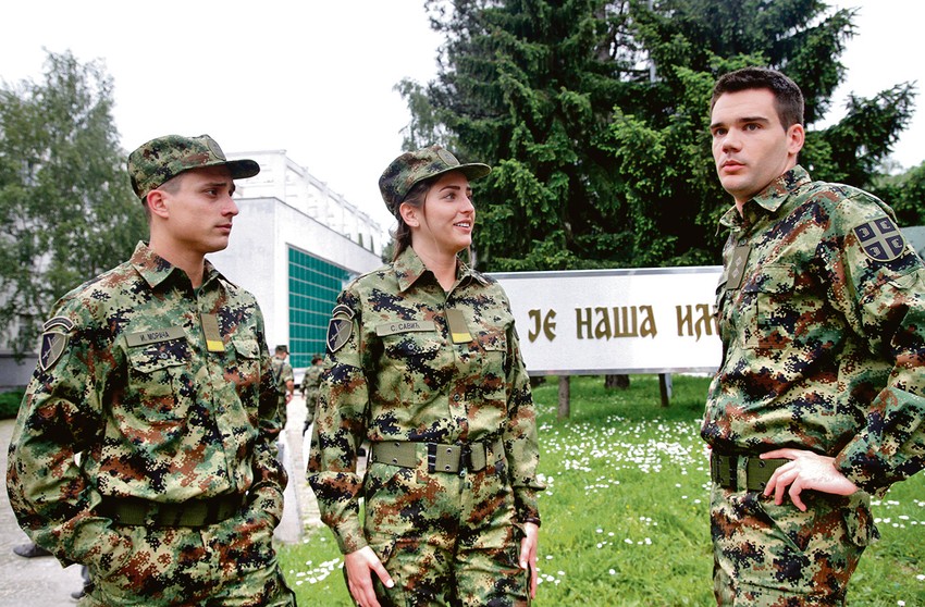 Među onima koji izvlače koverte biće i glumci iz serije "Vojna akademija"