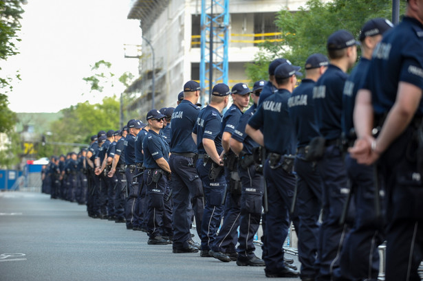 Policja przed Sejmem