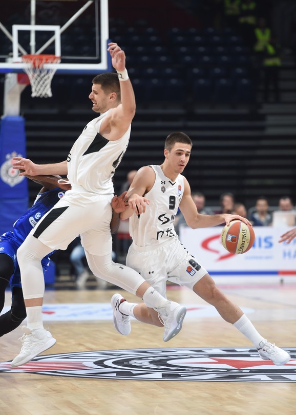 Crno-beli su vezali pet uzastopnih poraza