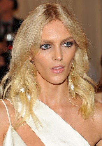 Anja Rubik