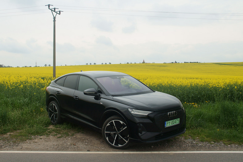 Testujemy koszty ładowania na trasie z Audi Q4 e-tron Sportback