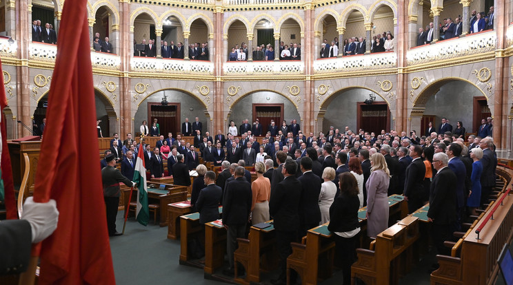 Megvan, mikor teszik le az esküt Orbán Viktor miniszterei / Illusztráció / Fotó: MTI/Máthé Zoltán