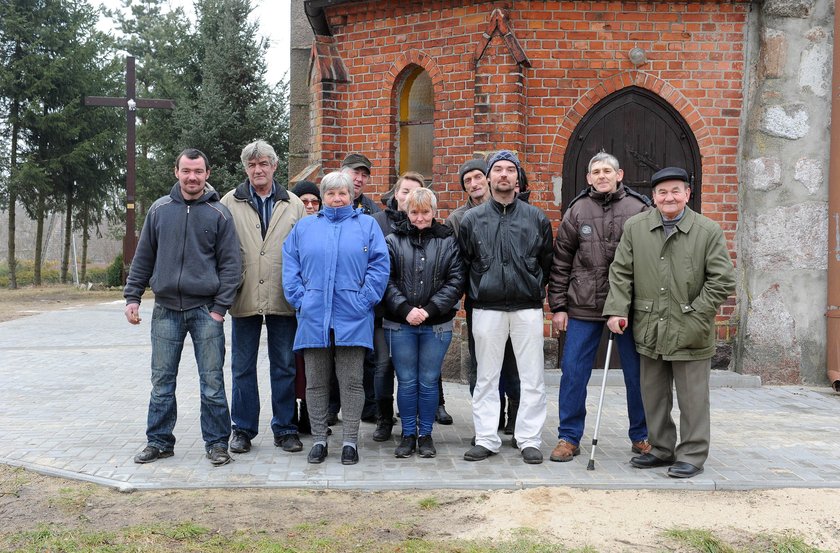 Parafianie są oburzeni, że ksiądz rozpowiada ich grzechy