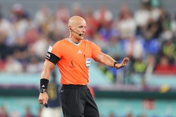 Początek fazy pucharowej mundialu. Marciniak znów w akcji