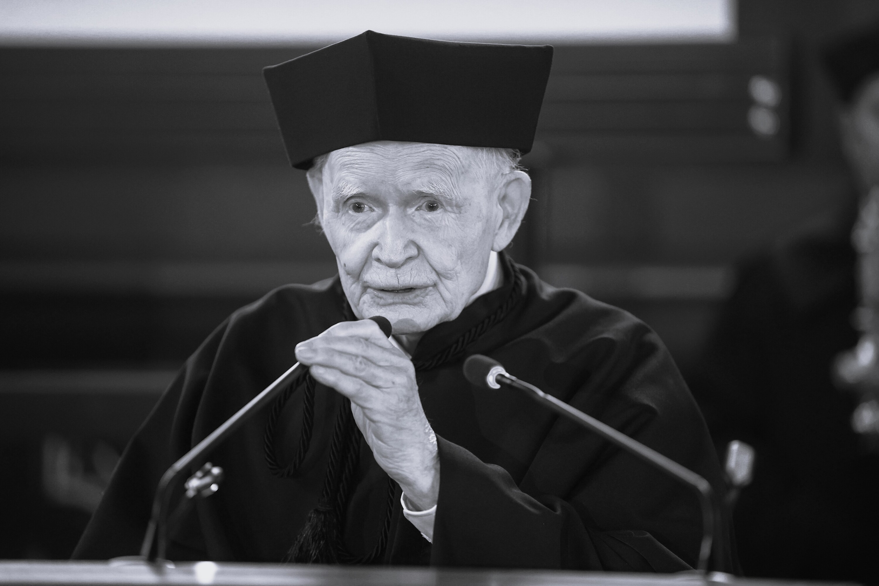 Zmarł prof. Adam Strzembosz, legenda sądownictwa. 95 lat