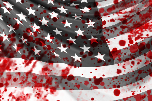 Flaga amerykańska we krwi