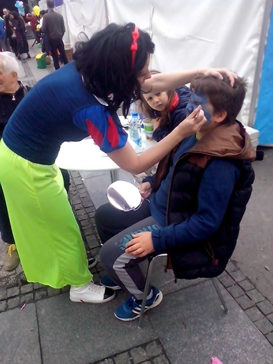 Dečaci i devojčice postajali su avatari, spajdermeni, lavice...