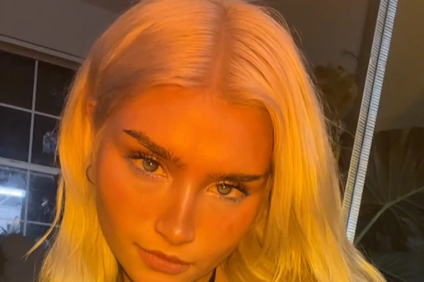 Kad mi vide lice SVI BI DA BUDU SA MNOM, ali kad vide telo BEŽE GLAVOM BEZ OBZIRA: Nisam debela, ali ih OVO jako plaši