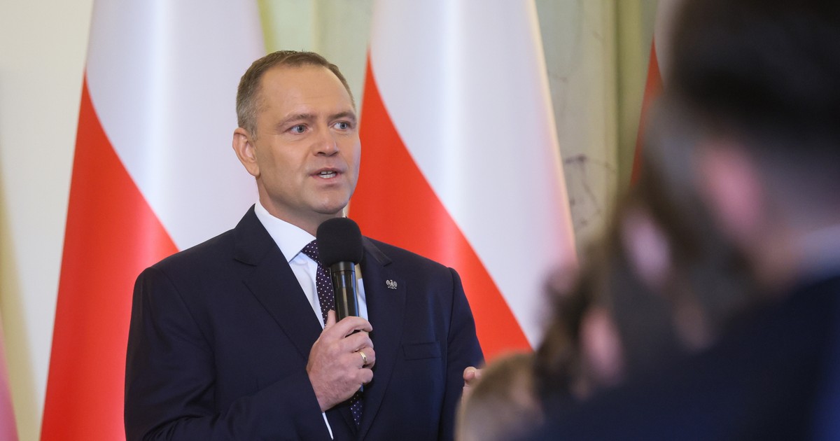 Zaskakująca ewolucja Karola Nawrockiego. "Został otorbiony", "nie jest już takim twardzielem"