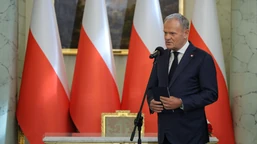 bezpieczna polska? tusk: bez zaufania obywateli do państwa to fikcja