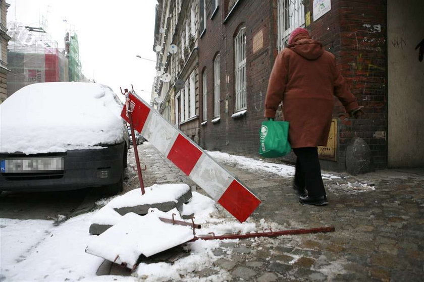 Tak się łata u nas dziury