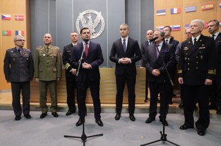 MON podpisało umowę na niszczyciele min i okręt ratowniczy