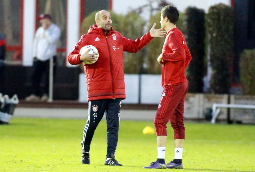 Pep Guardiola znów komplementuje Roberta Lewandowskiego. Zabierze go do Manchesteru City?