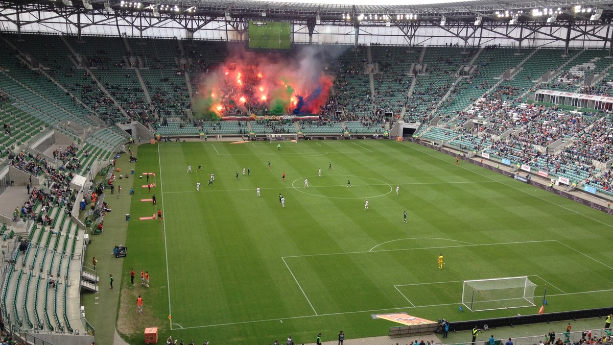 Wrocław. PiS chce, by piłkarski Śląsk przejął stadionową spółkę