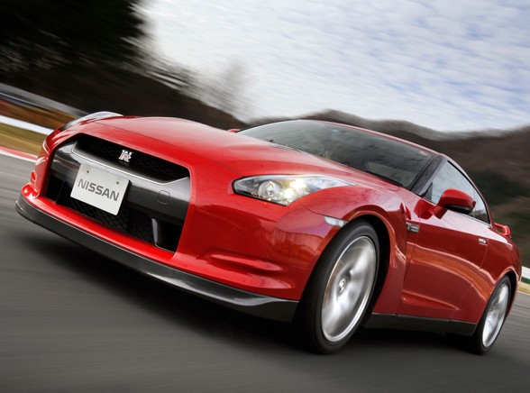 Nissan GT-R