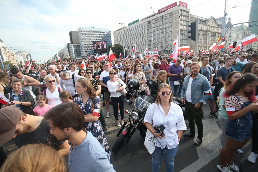 Nieobecność Marka Kuchcińskiego na obchodach rocznicy Powstania Warszawskiego