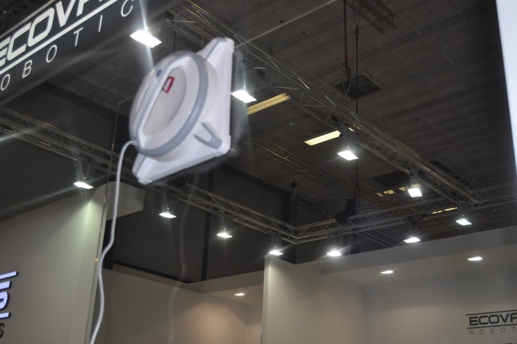 Robot do mycia okien