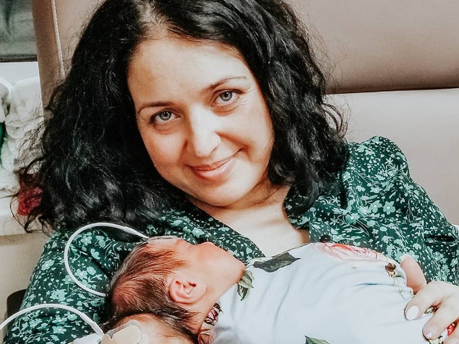 "Doktorka je zanemela od šoka kad je videla moje blizankinje na ultrazvuku"