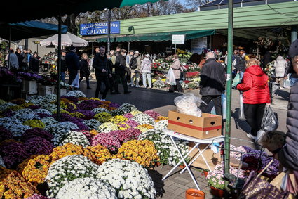 Inflacja inflacją, ale na zmarłych Polacy oszczędzać nie zamierzają [TYLKO U NAS]