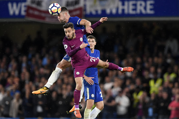 Liga angielska: W hicie kolejki Man City lepszy od Chelsea. Porażka drużyny Fabiańskiego [WIDEO]