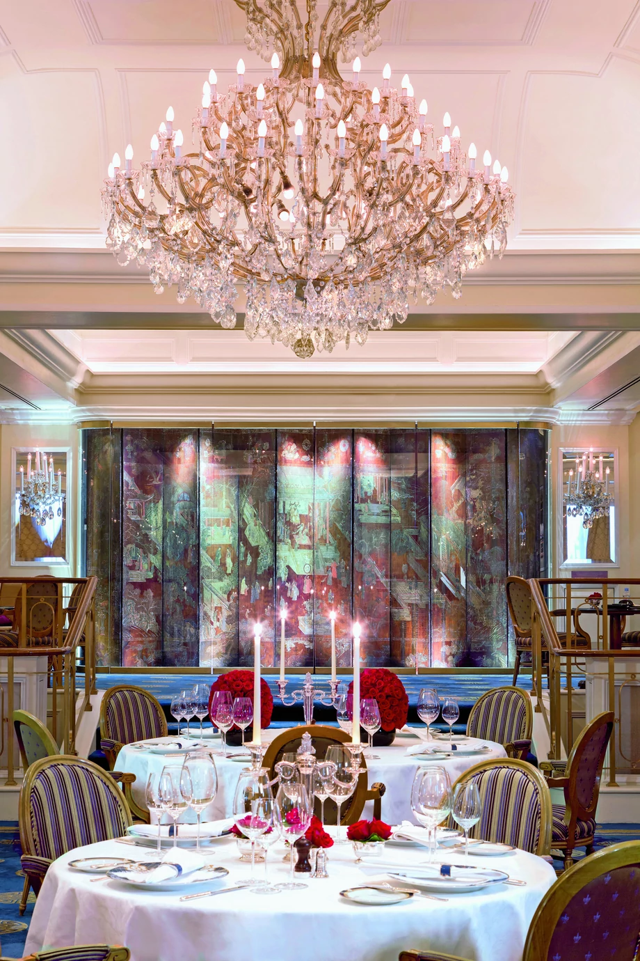 Hotel The Peninsula w Hongkongu to synonim elegancji i klasy.