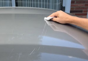 Ogrebotine na automobilu