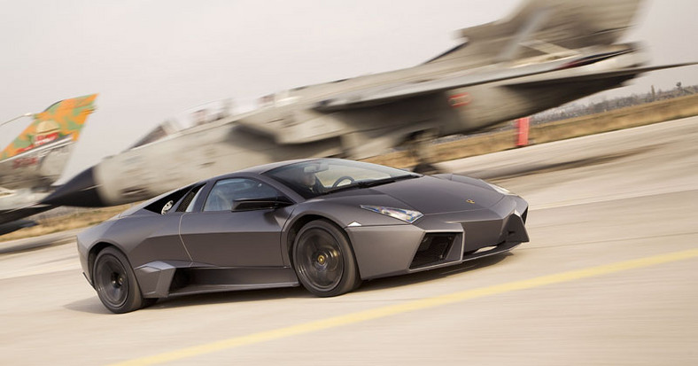 Lamborghini Reventon: zacisze z krewnym odrzutowca (fotogaleria)